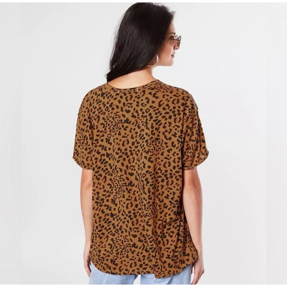 FREE PEOPLE We The Free Clarity Oversized Crew Neck T-Shirt Cheetah Combo Sz XS - Picture 3 of 9